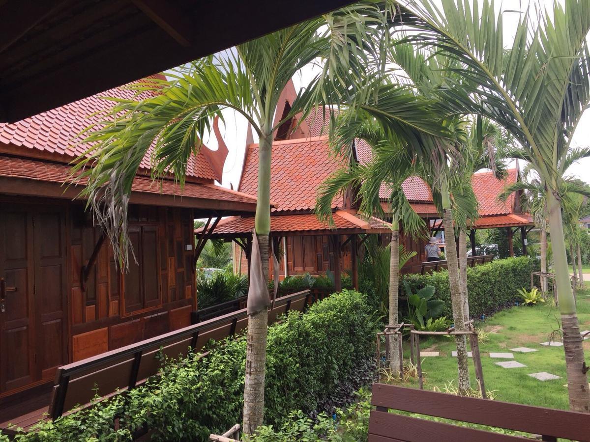 טראט Lamphurai Riverside Resort And Spa מראה חיצוני תמונה